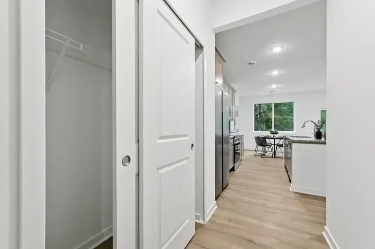 03_5474HighlandTrail_2003_Large-1