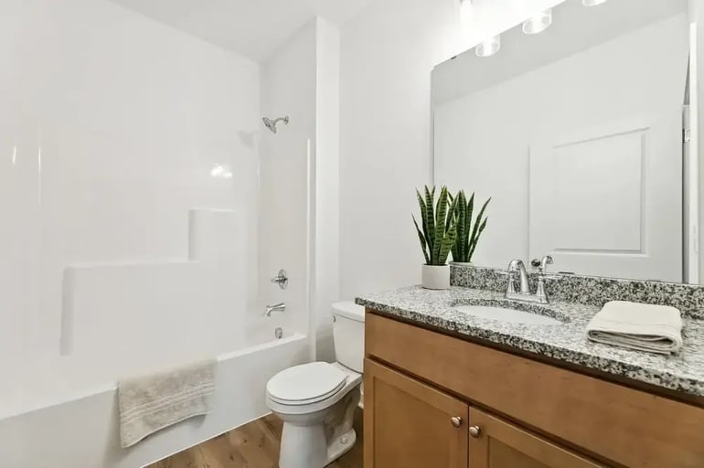 13_5474HighlandTrail_2013_Large-1