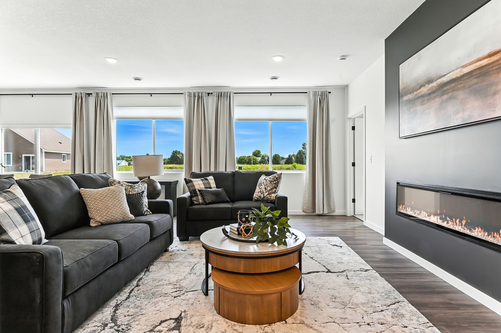 7-web-or-mls-3468-Kachina-Ave-NE-07